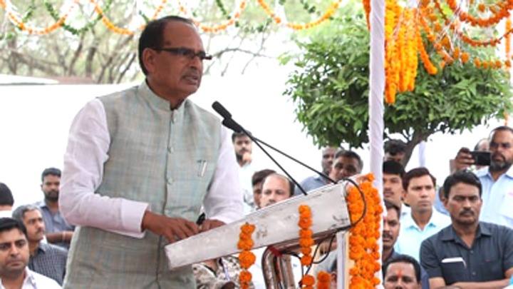 भारत रत्न डॉ.अम्बेडकर के विचारों ने लोगों को समर्थ और जागरूक बनाया : मुख्यमंत्री श्री चौहान